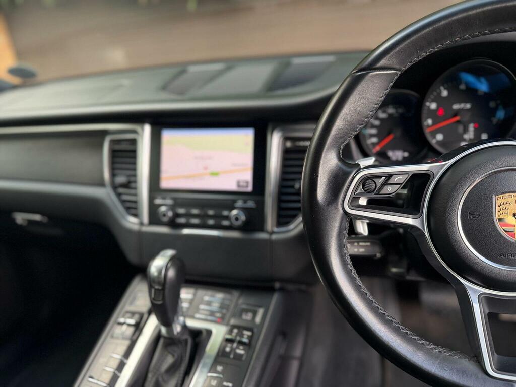 Porsche Macan Suv White #29