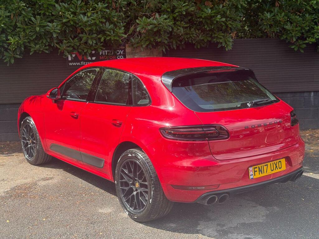 Porsche Macan Suv White #22