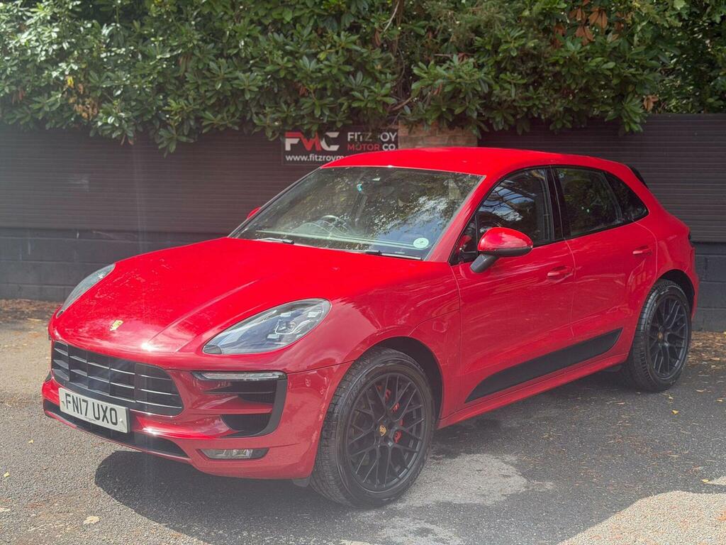 Porsche Macan Suv White #21