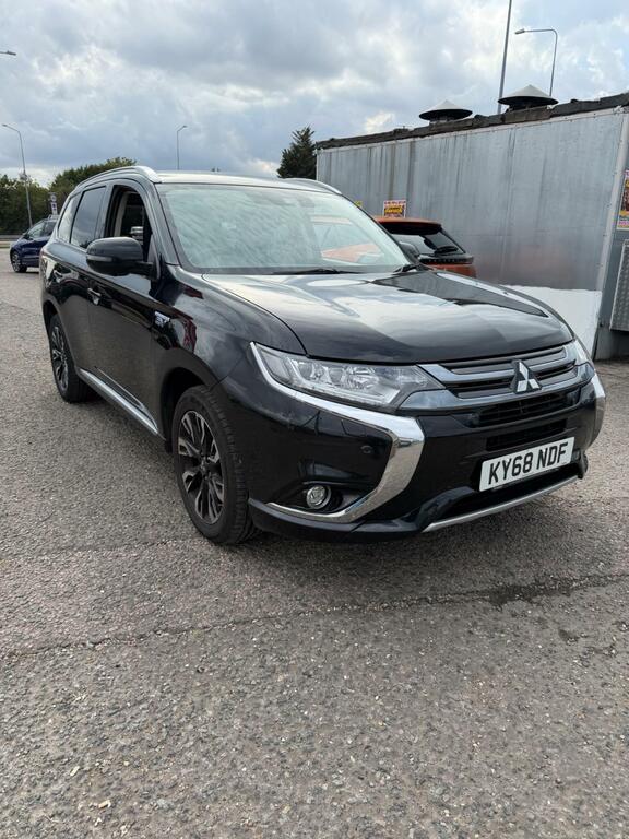 Mitsubishi Outlander 2.0H 12Kwh 4Hs Cvt 4Wd Euro 6 Ss Black #3
