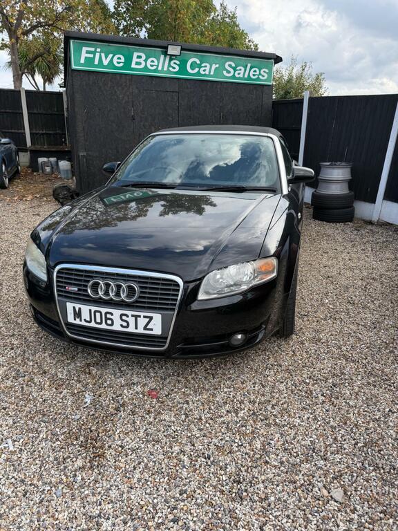 Audi A4 Cabriolet 2.0 Tdi S Line MJ06STZ Black #2