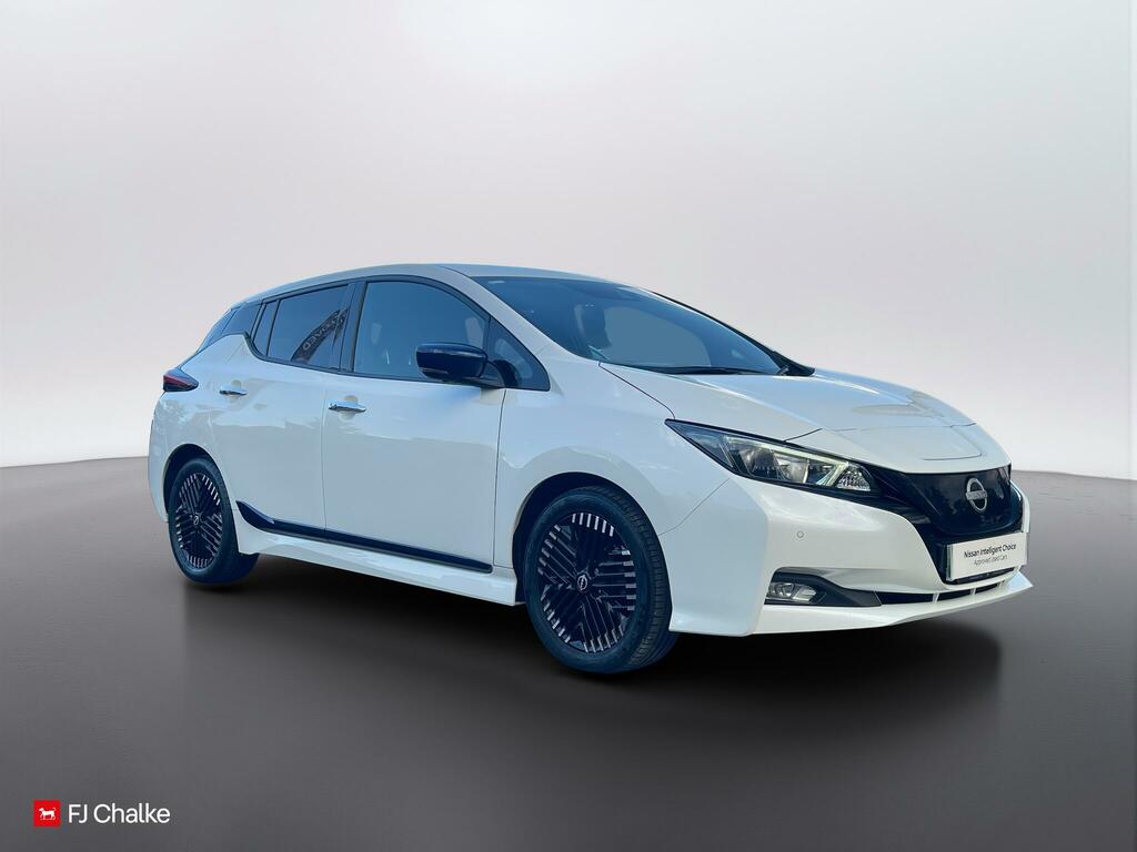 Nissan Leaf 39Kwh N-connecta White