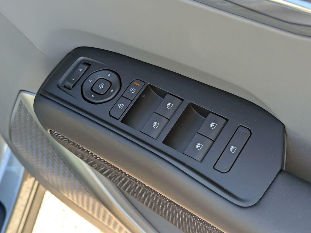 Kia EV9 Gt-line S White #20
