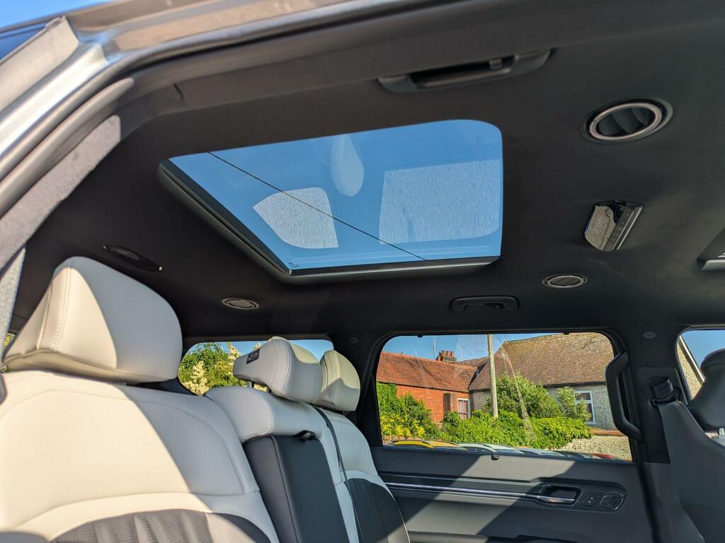 Kia EV9 Gt-line S White #14
