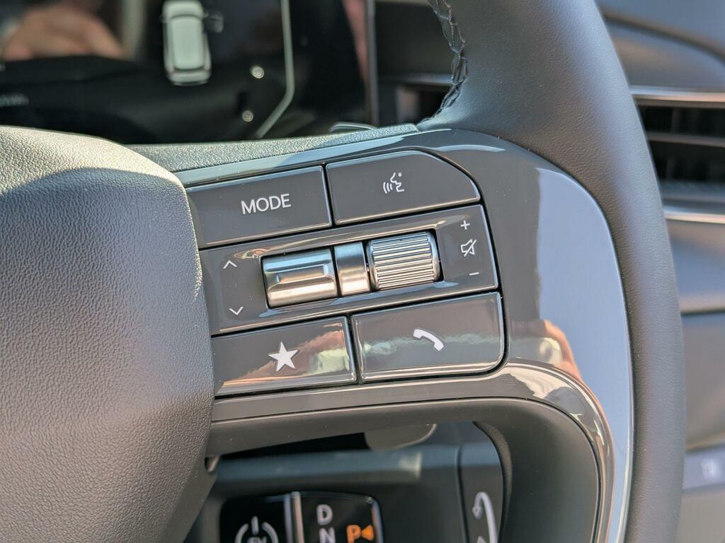 Kia EV9 Gt-line S White #24