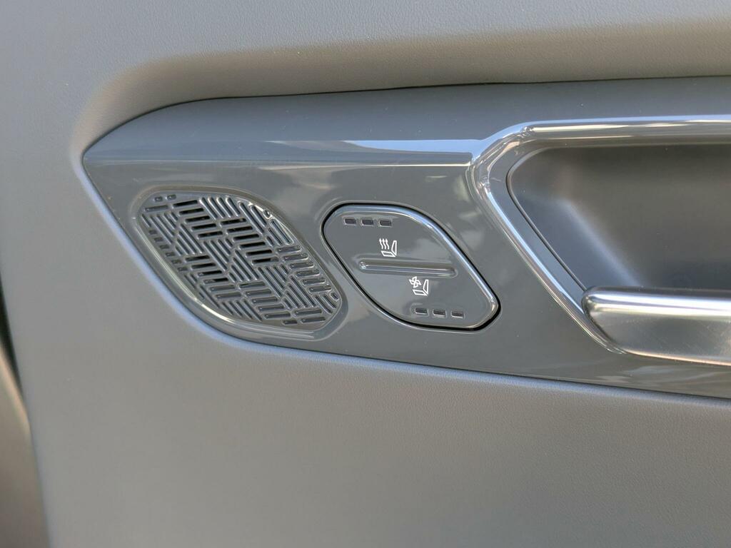 Kia EV9 Gt-line S White #15