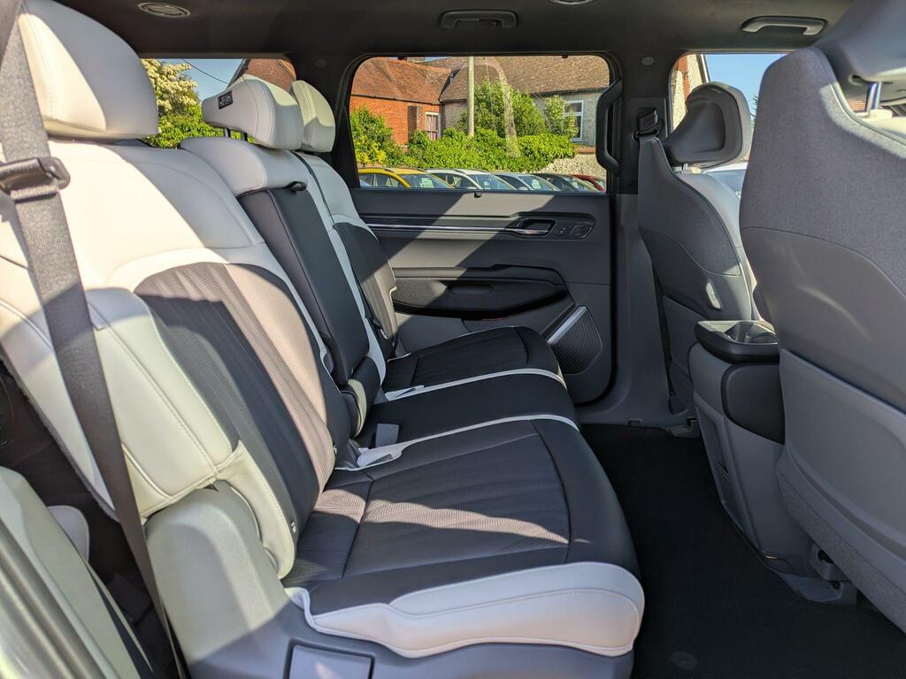 Kia EV9 Gt-line S White #13