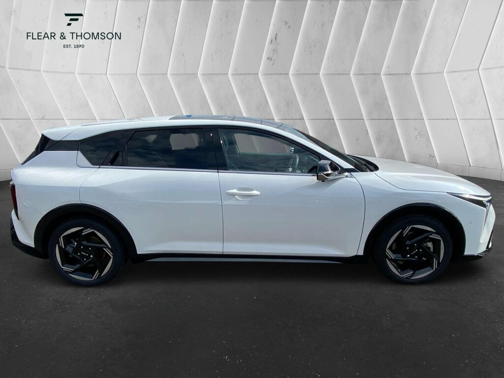 Kia K4 1.0 T-gdi Mhev Gt-line S Dct Euro 6 Ss ST75FGF White #5