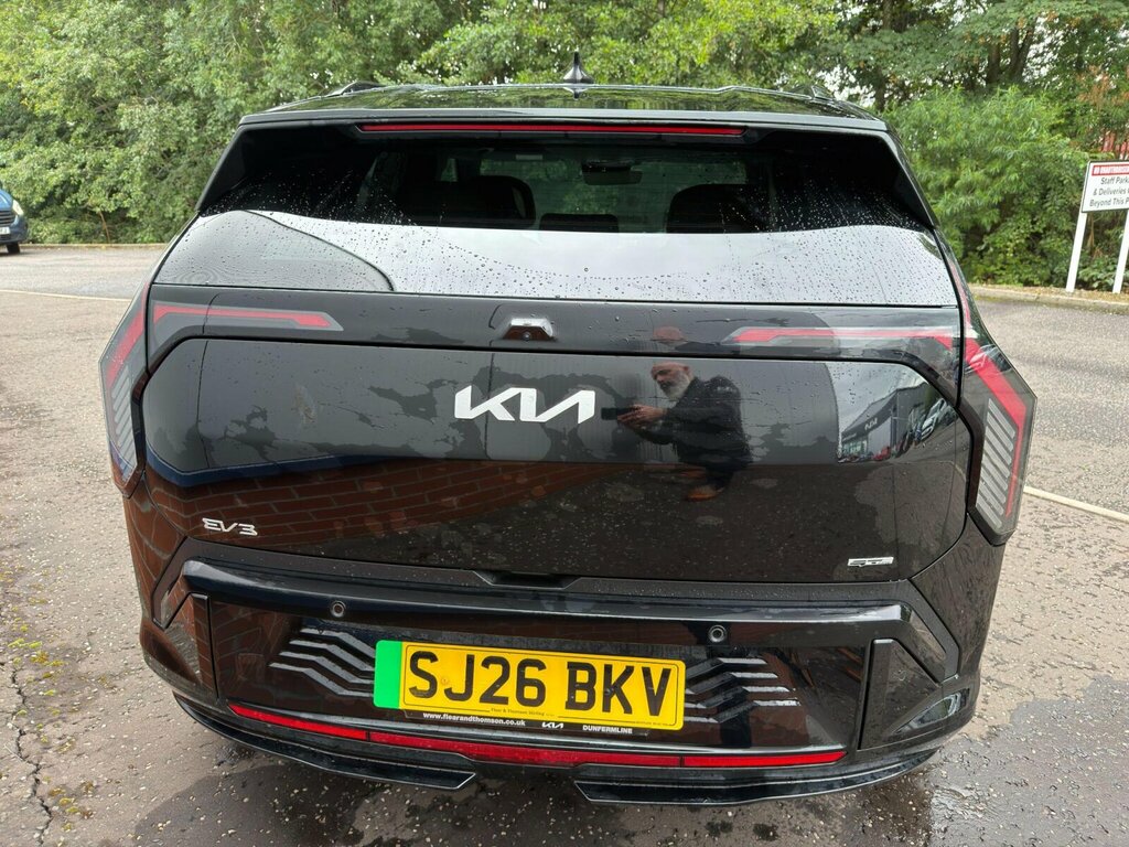Kia EV3 81.4Kwh Gt-line S Black #4