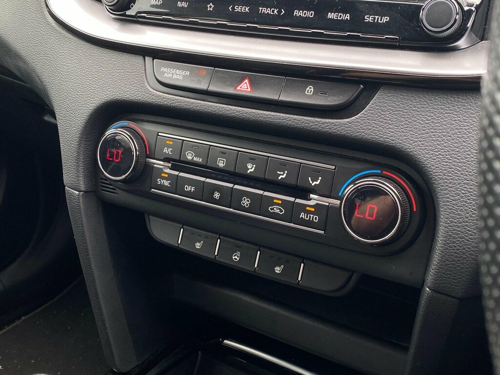 Kia Stonic 2 Grey #12