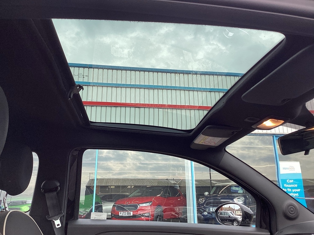 Fiat 500 Mhev Lounge KX70KFU Black #6