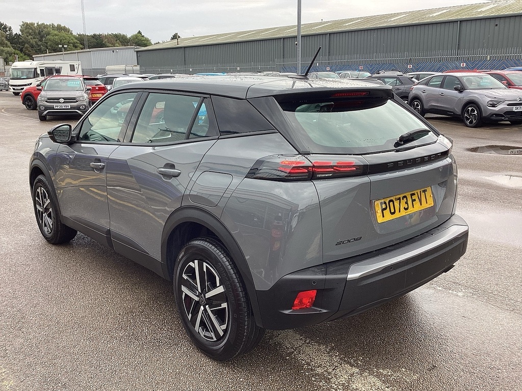 Peugeot 2008 Puretech Active PO73FVT Grey #2