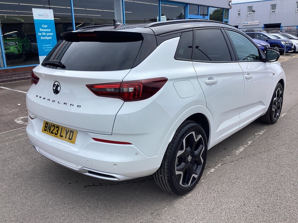 Vauxhall Grandland Turbo Ultimate BN23LYD White #4