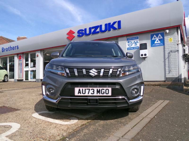 Suzuki Vitara 1.4 Boosterjet 48V Hybrid Sz-t Grey #2