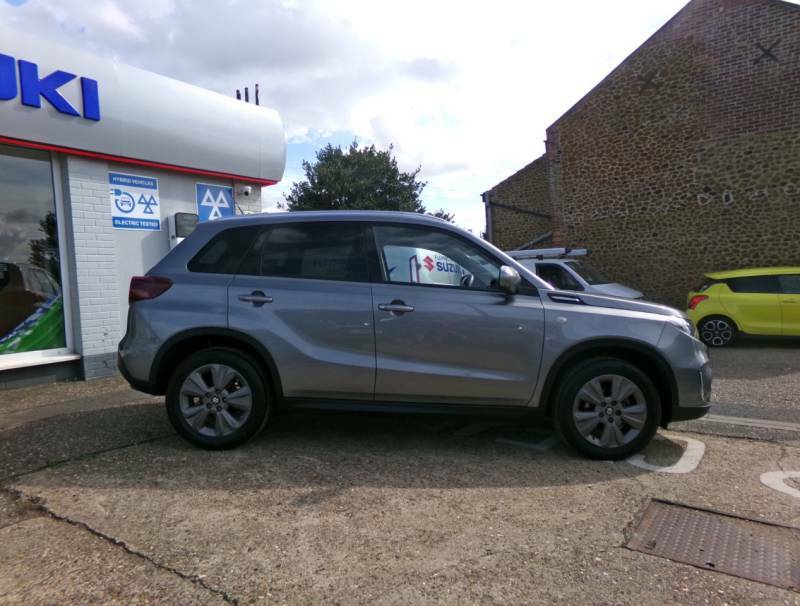 Suzuki Vitara 1.4 Boosterjet 48V Hybrid Sz-t Grey #4