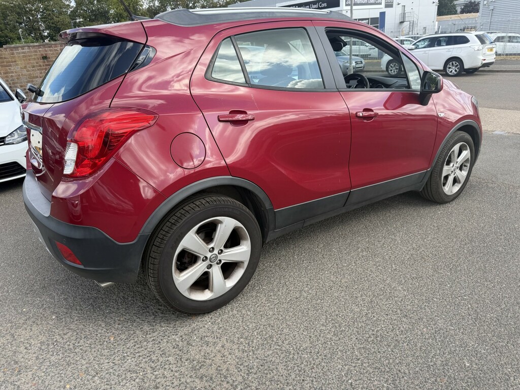 Vauxhall Mokka 1.6 Exclusiv 2013 AY63FSO Red #2