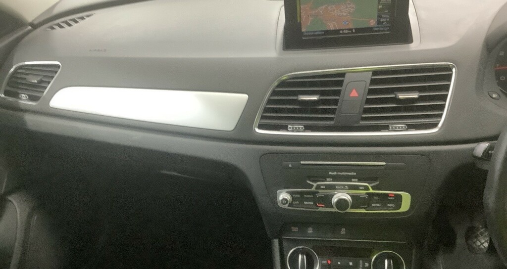 Audi Q3 Silver #9