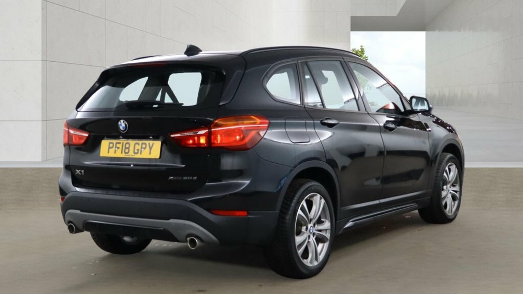 BMW X1 2L Sport Black #4