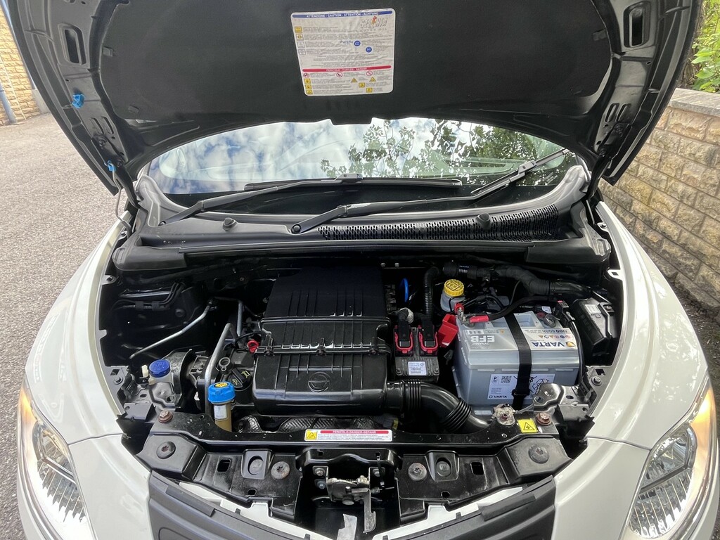Chrysler Ypsilon Hatchback  #20
