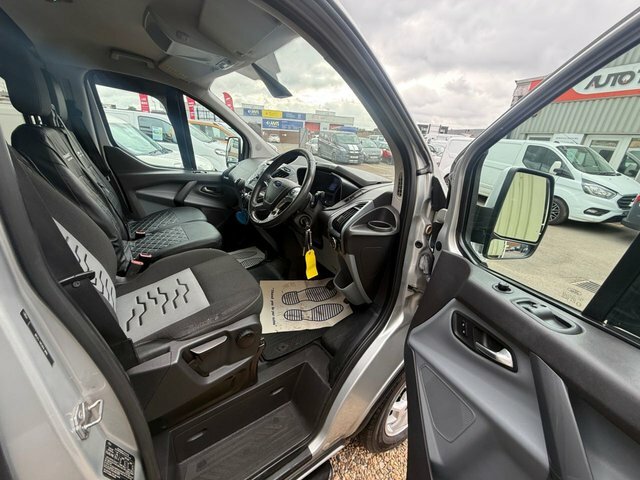 Ford Transit Custom Custom 2.2 Tdci White #15