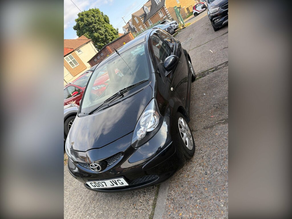 Toyota Aygo 1.0 Vvt-i Black Euro 4 Black #3