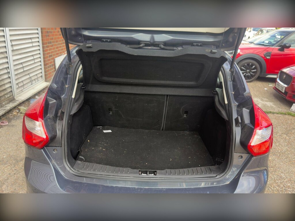 Ford Focus Diesel Black #11
