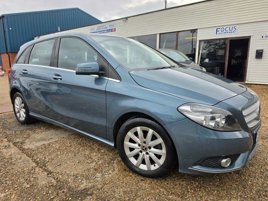 Mercedes-Benz B Class 1.5L Se Blue