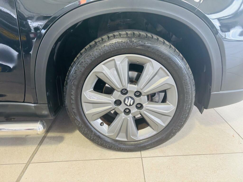Suzuki Vitara Suv Yellow #7