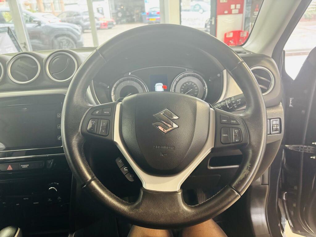 Suzuki Vitara Suv Yellow #33