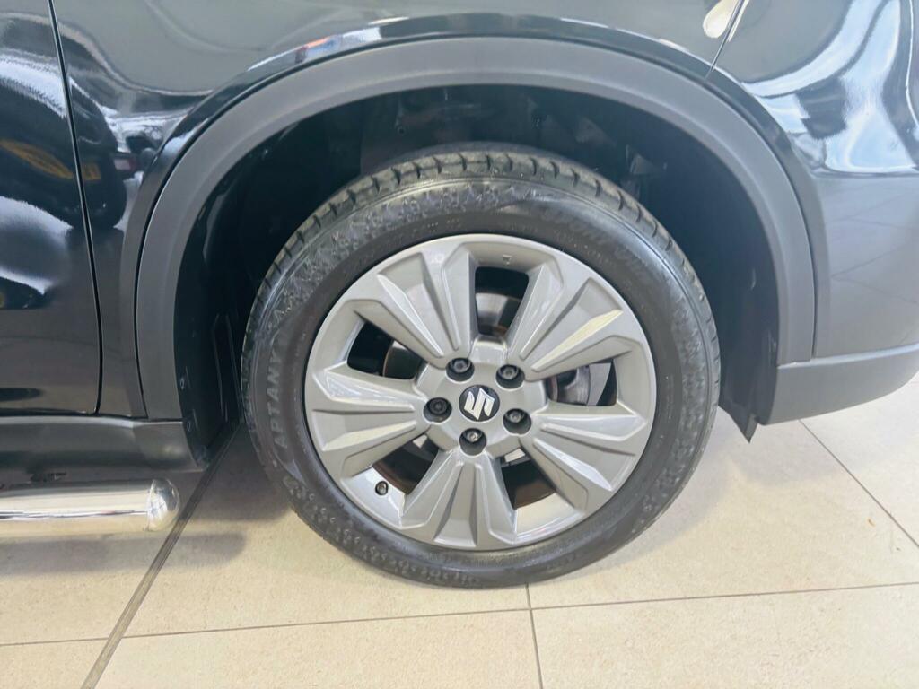 Suzuki Vitara Suv Yellow #10