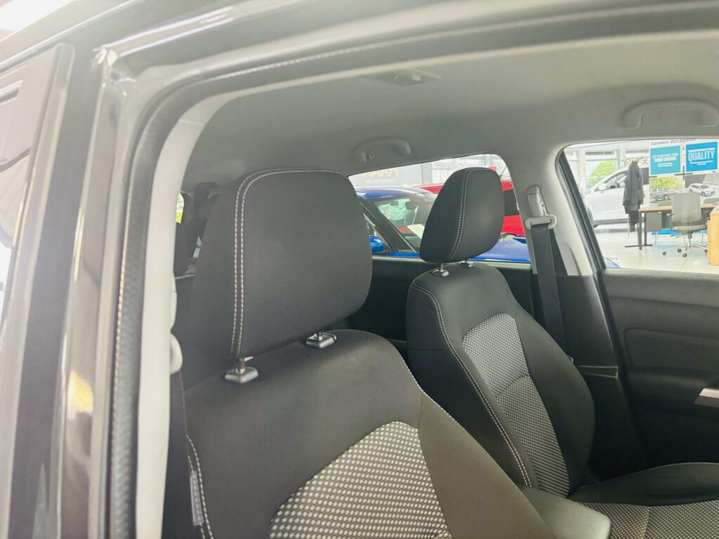 Suzuki Vitara Suv Yellow #29