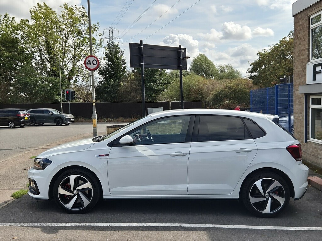 Volkswagen Polo Tsi Gti Hatchback 2.0 White #2