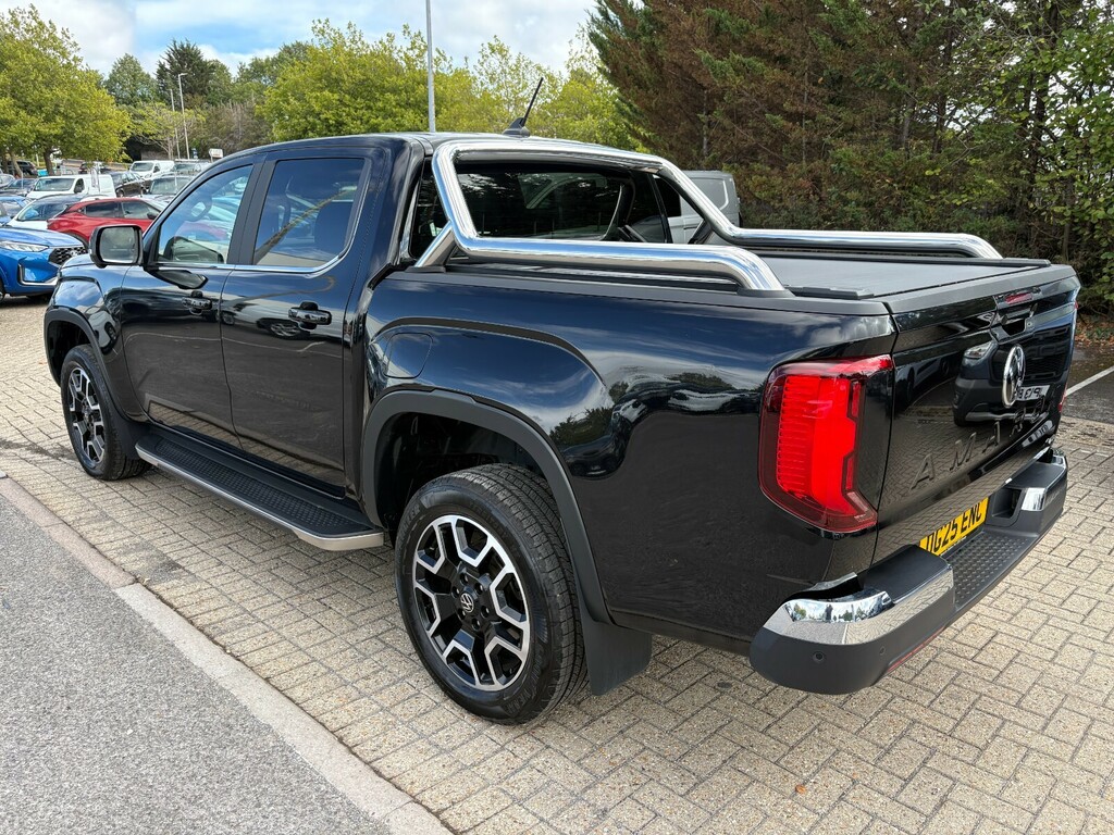 Volkswagen Amarok Dcab Pick Up Style 2.0 Tdi 205 4Motion Black #5