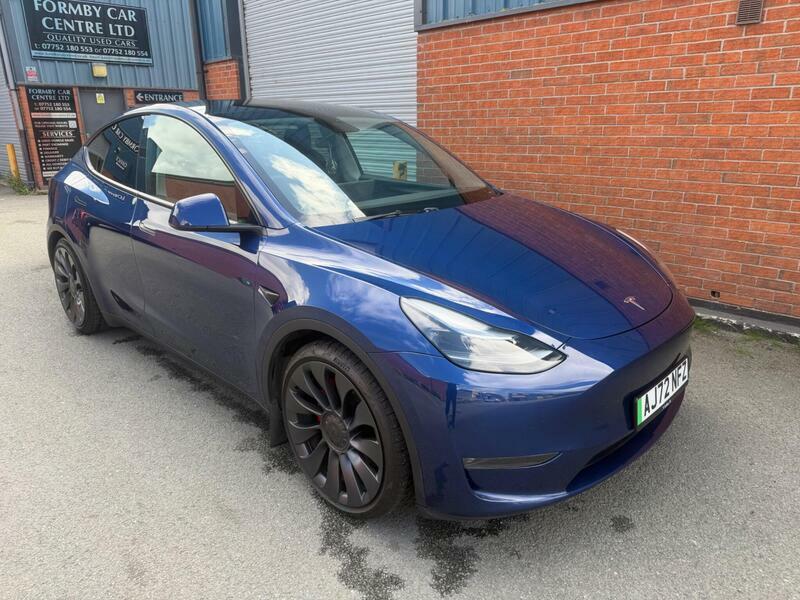 Tesla Model Y Dual-motor-performance-auto-4wde-5dr Blue