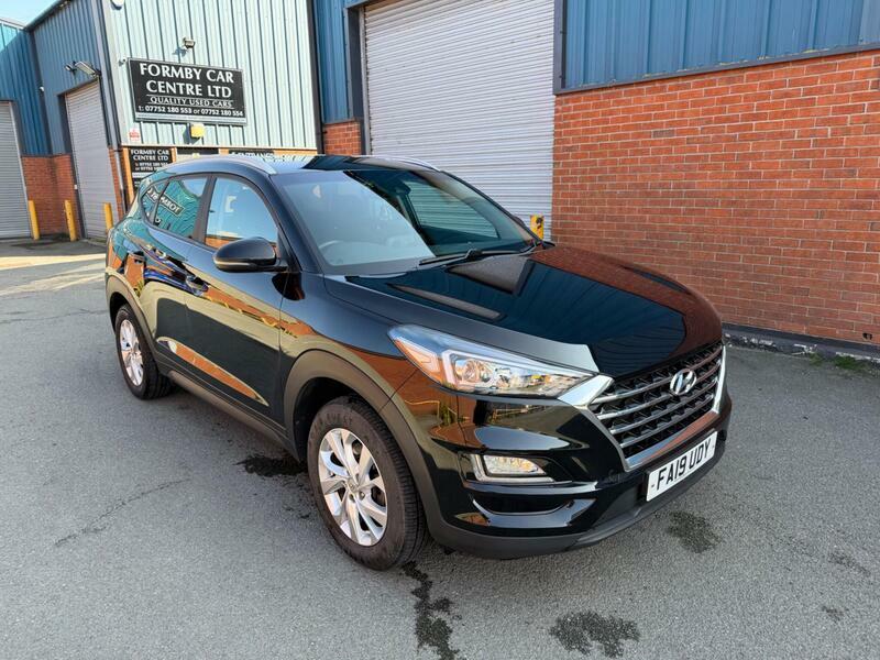 Hyundai Tucson 1.6-Gdi-se-nav-euro-6-ss-5dr Black