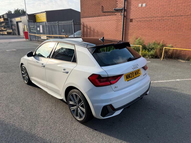 Audi A1 1.5-Tfsi-35-s-line-sportback-s-tronic-euro-6-ss White #5