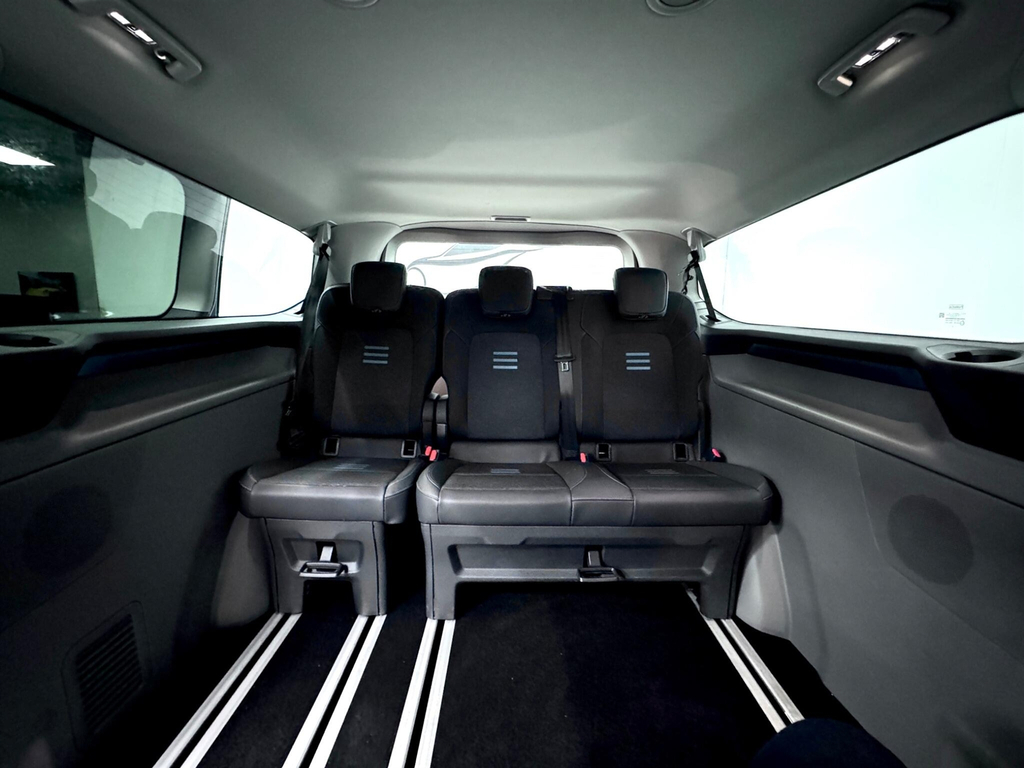 Ford Tourneo Custom Active 8 Black #14
