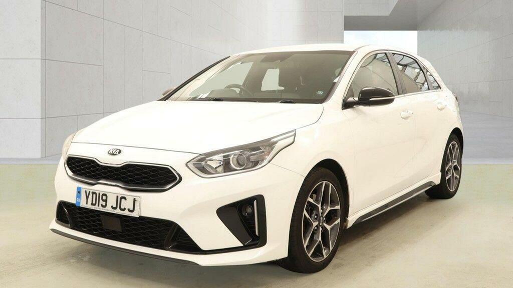 Kia Ceed Hatchback 1.6 Crdi Gt-line Euro 6 Ss 2019 YD19JCJ White #2