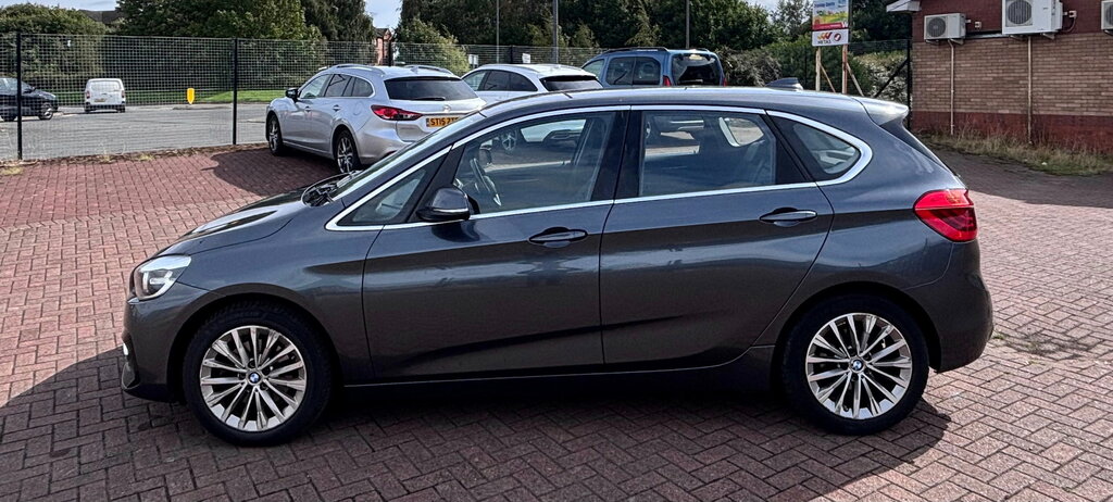 BMW 2 Series Active Tourer 2.0 220D Luxury Mpv Xdrive Euro 6 Grey #3