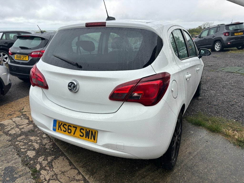 Vauxhall Corsa Se Red #4