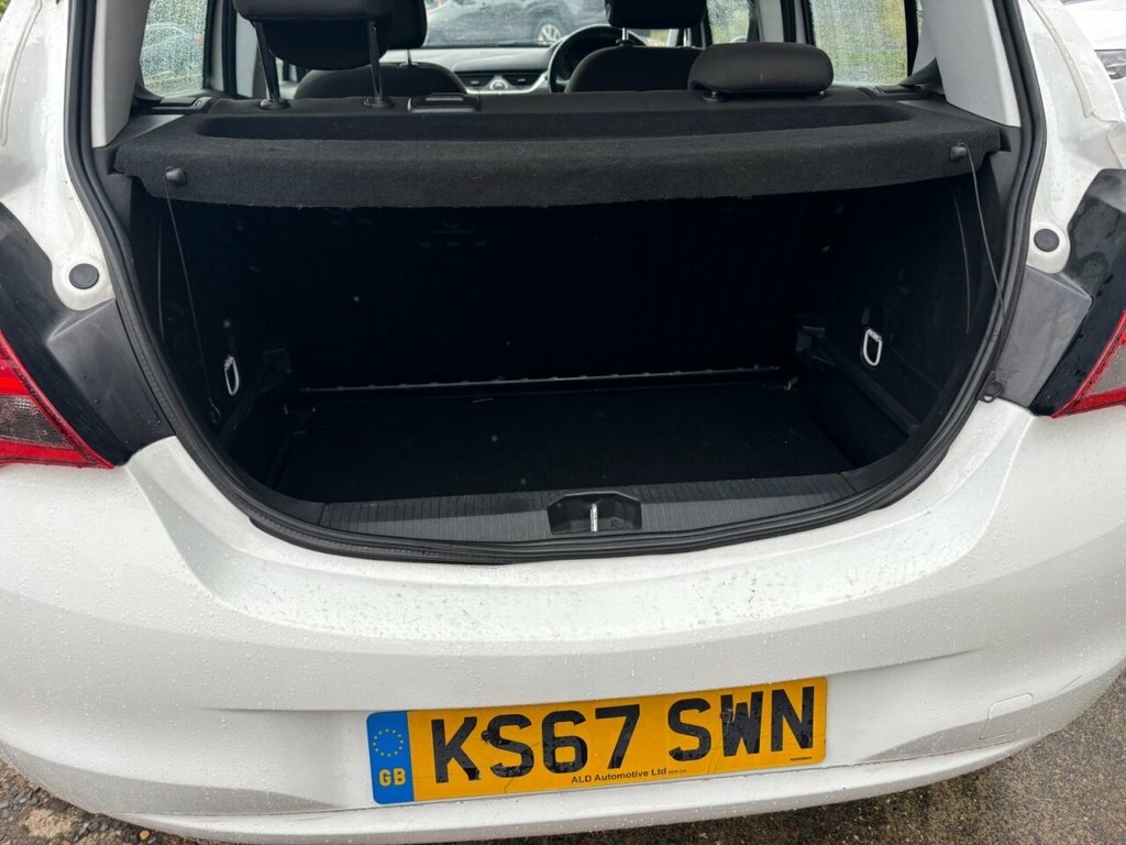Vauxhall Corsa Se Red #10