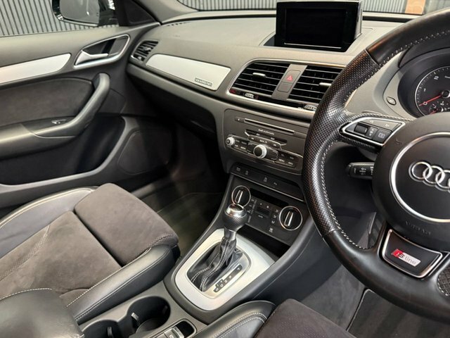 Audi Q3 Suv Grey #17