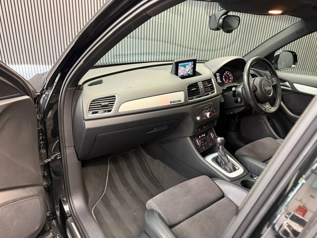 Audi Q3 Suv Grey #37