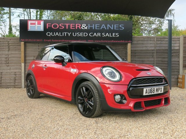 Mini Hatch 2.0 Cooper S Sport Hatchback Steptronic AU68MPX Red #2