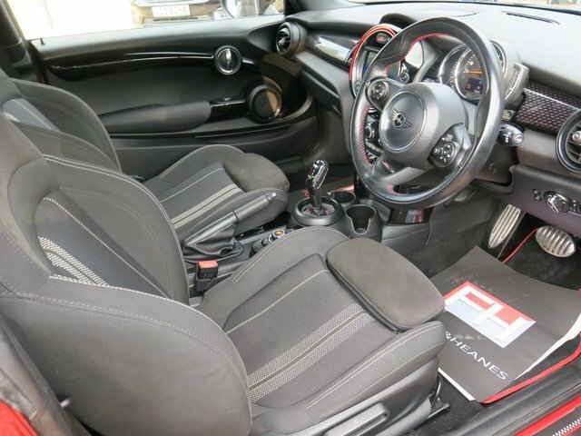 Mini Hatch 2.0 Cooper S Sport Hatchback Steptronic AU68MPX Red #3