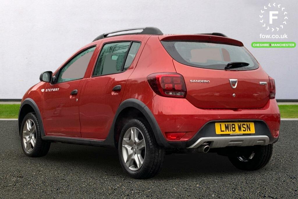 Dacia Sandero Stepway 0.9 Tce Laureate Red #2