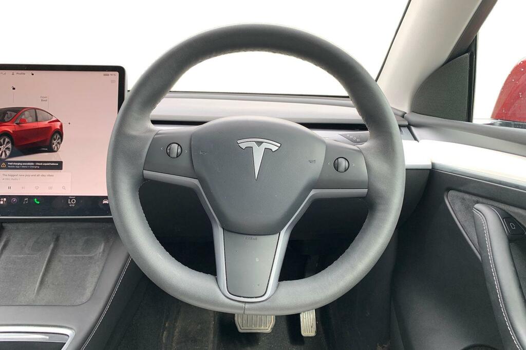 Tesla Model Y Long Range Awd LG23XMW Red #5