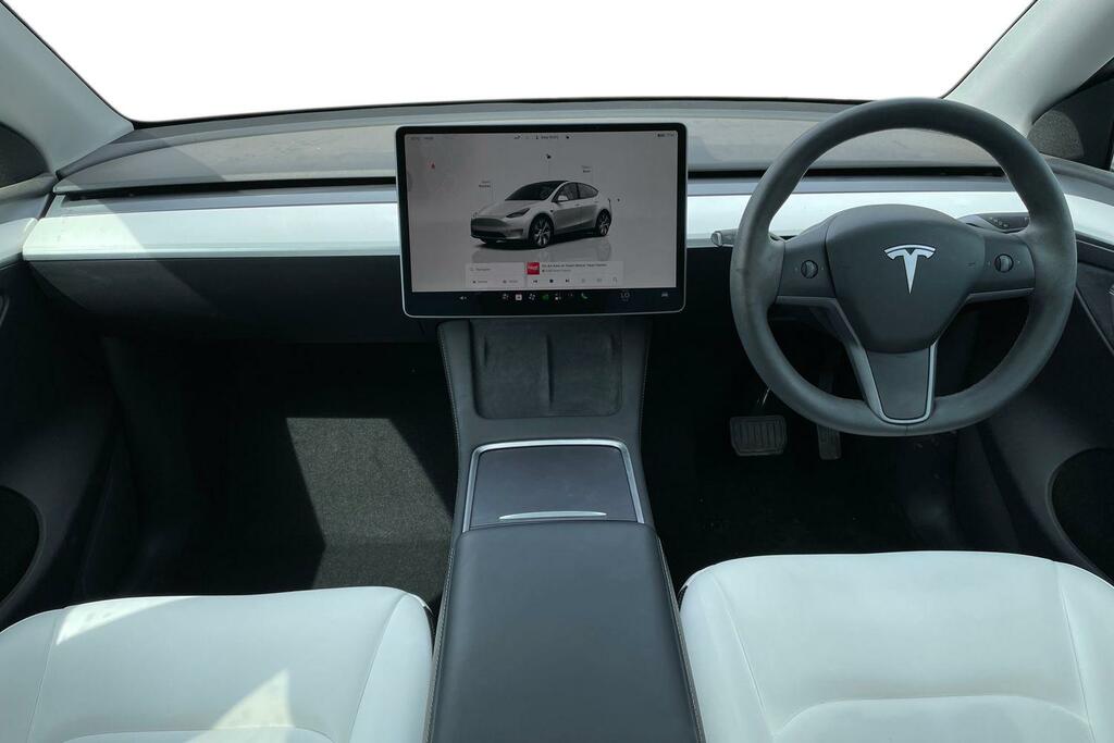Tesla Model Y Long Range Awd BP23PNL White #3