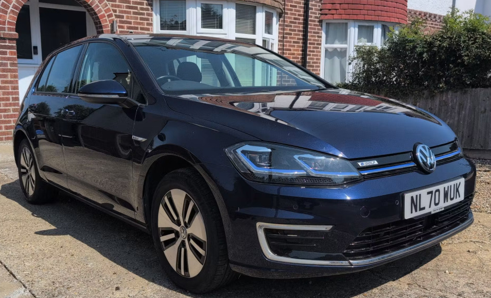 Volkswagen e-Golf 99Kw E-golf 35Kwh Blue