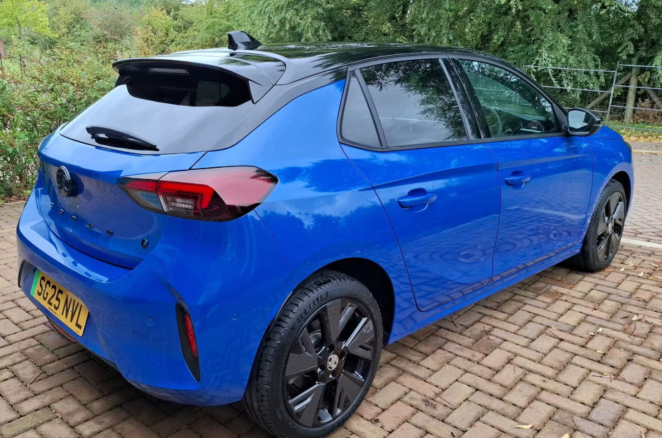 Vauxhall Corsa-e 100Kw Ultimate 50Kwh SG25NVL Blue #2